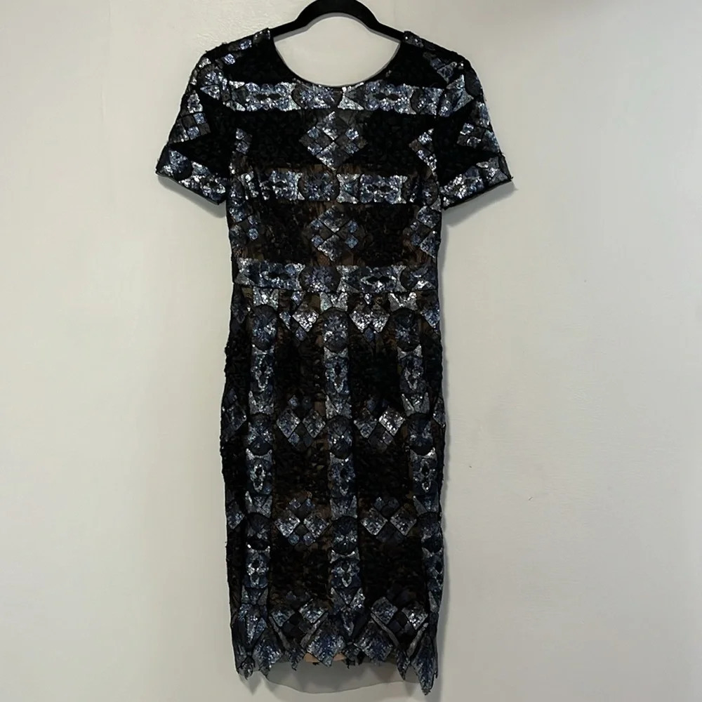 BCBGMAXAZRIA 'Samara' Sequin Lace Sheath Dress size 2
